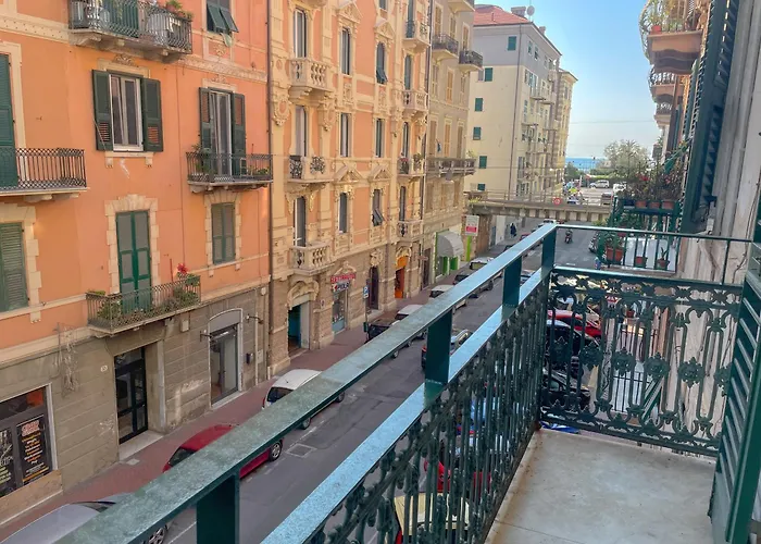 Casa Tortelli By World Appartement Savona